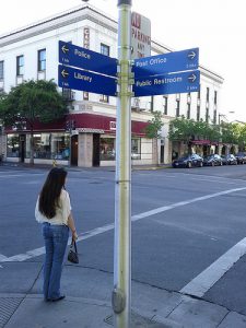 Downtown Palo Alto with No Parking sign